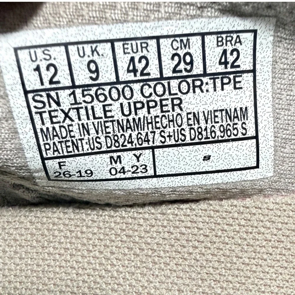 Skechers Mens GOwalk Max Textile Upper Slip On Walking Shoes Sz 12 Taupe
